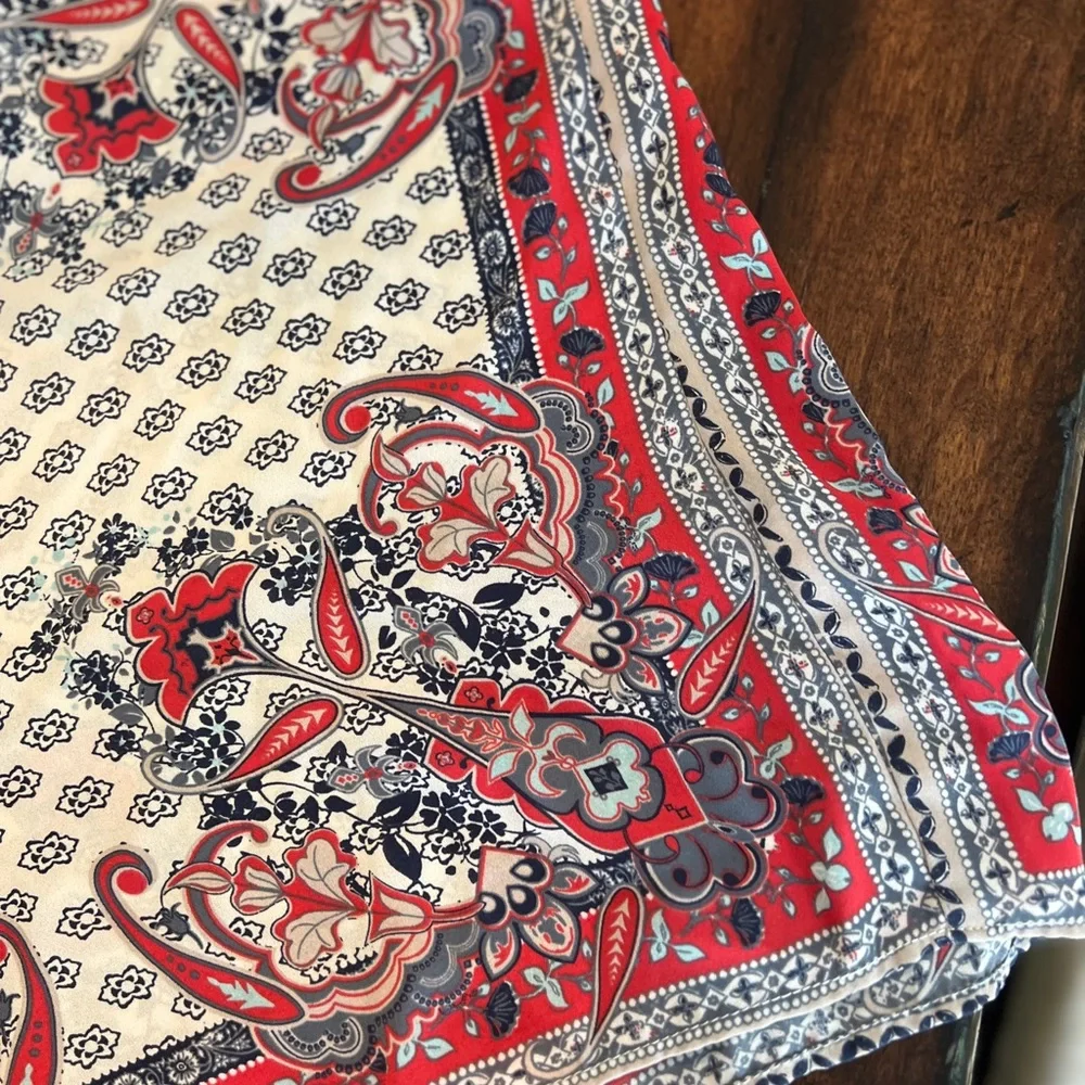 Handkerchief blouse- Size XS - Picture 5 of 7